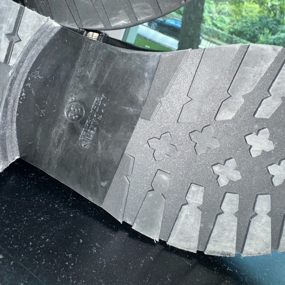 All Saints leather combat boot - Picture 3 of 10